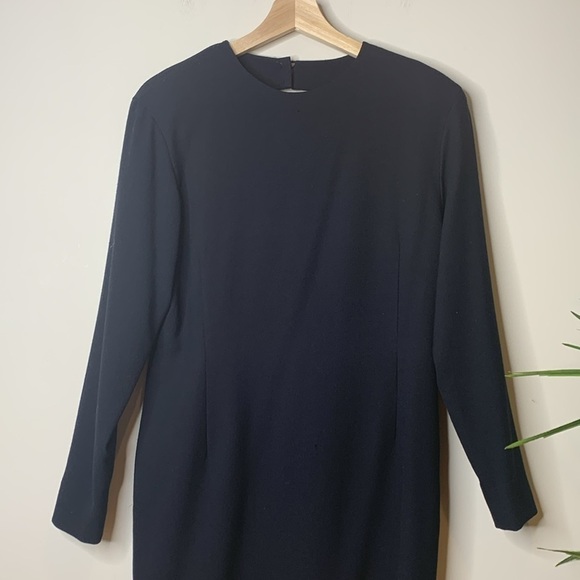 Pearl C | Vintage Black Crepe Wool Lined Long Sleeve Sheath Dress 6 - Picture 3 of 17